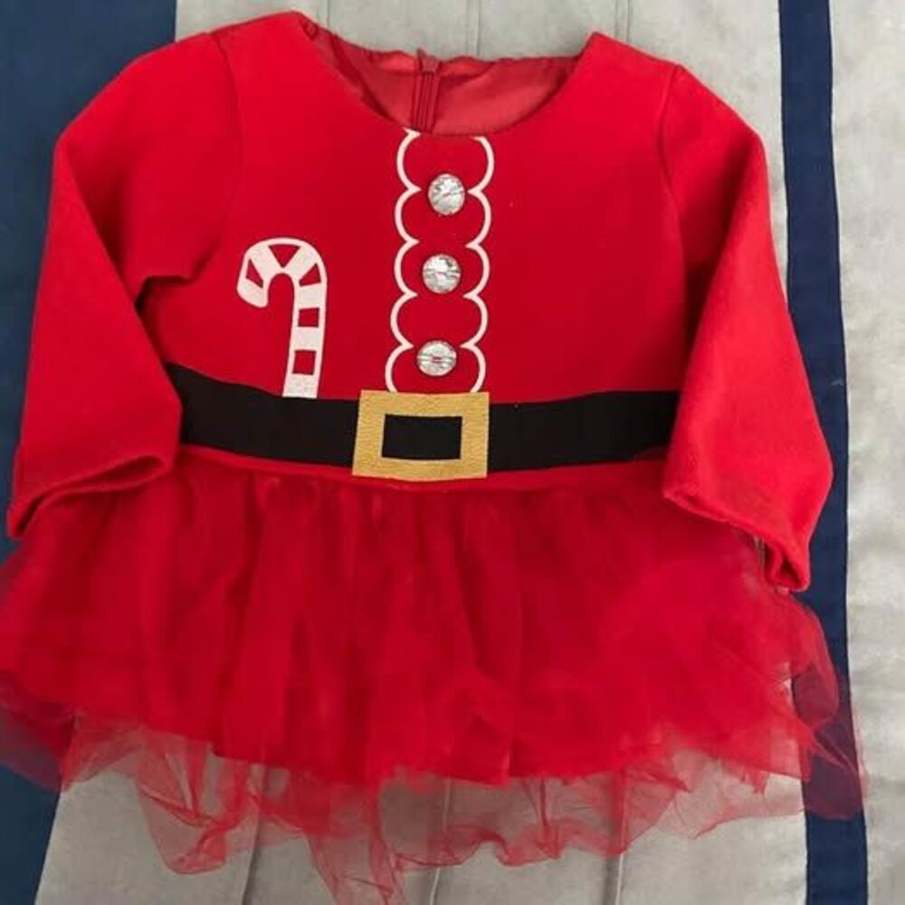 new 6-9 month Christmas baby girl infant long sleeve shirt $10